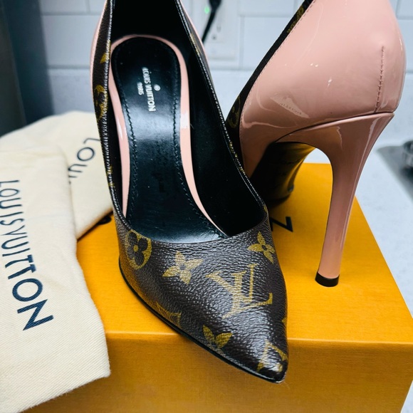 Louis Vuitton Cherie Pumps - Picture 1 of 6